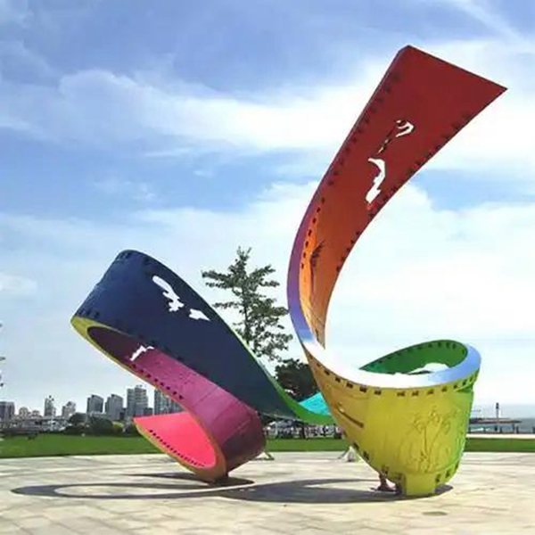 不锈钢创意雕塑