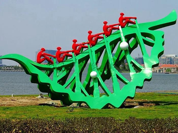 不锈钢划船雕塑