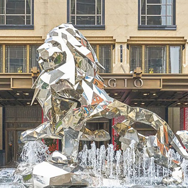 不锈钢狮子雕塑