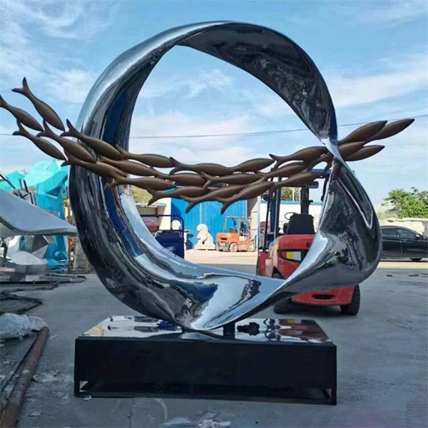 不锈钢鱼雕塑