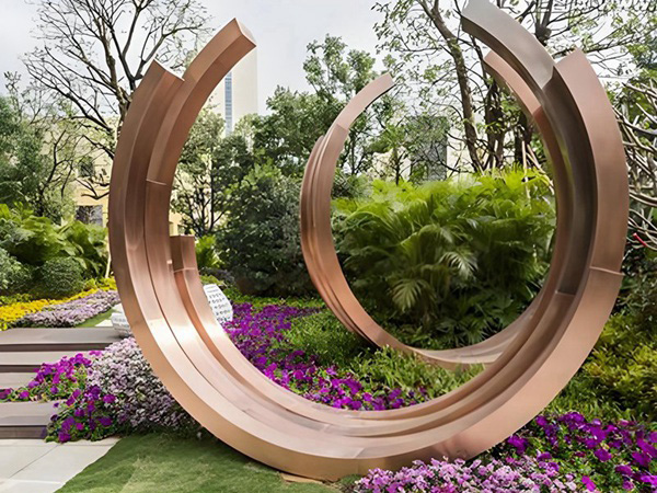 不锈钢圆环雕塑