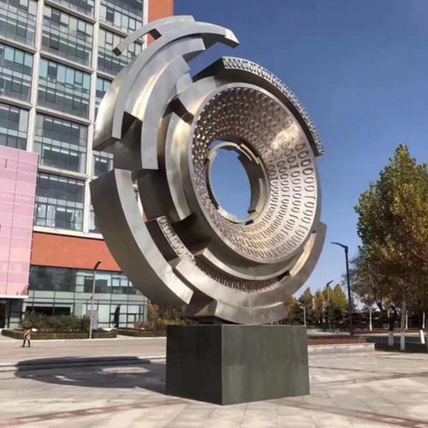 不锈钢圆环雕塑