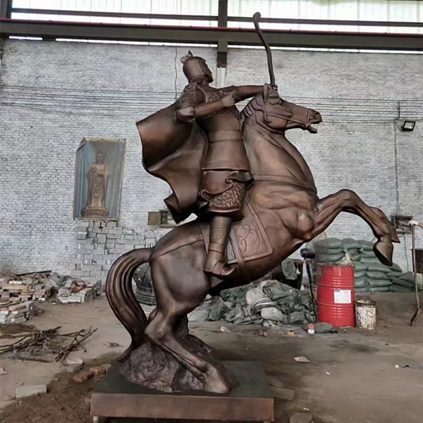 将军铜雕