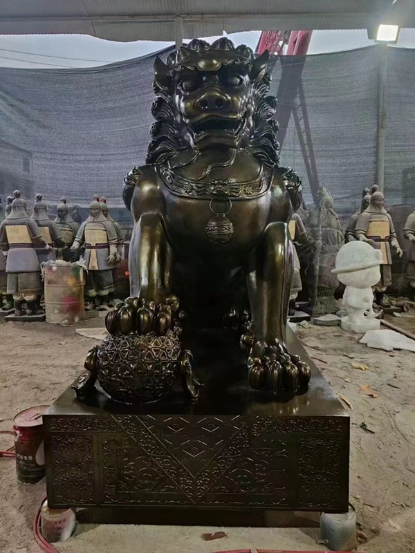 狮子铜雕