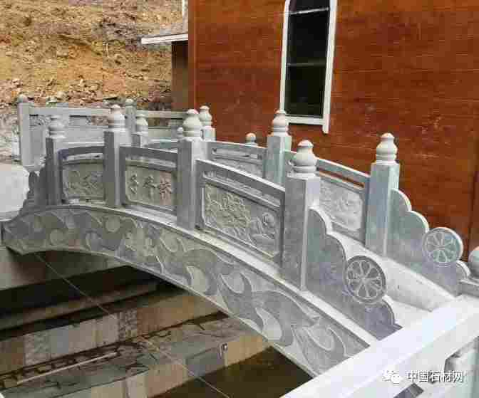 石雕拱桥，记载着不同的历史事迹