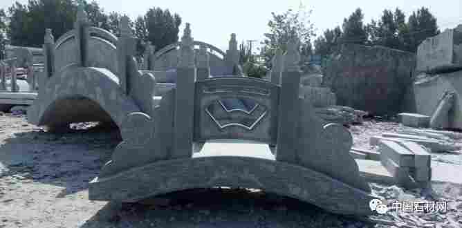 石雕拱桥，记载着不同的历史事迹