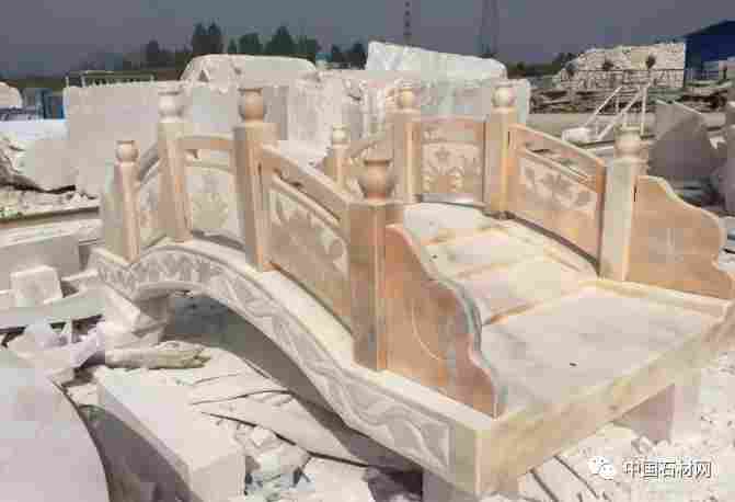 石雕拱桥，记载着不同的历史事迹