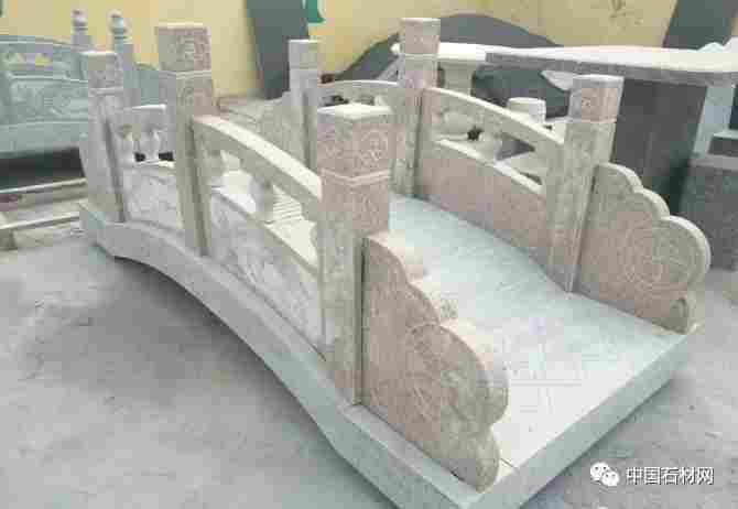 石雕拱桥，记载着不同的历史事迹