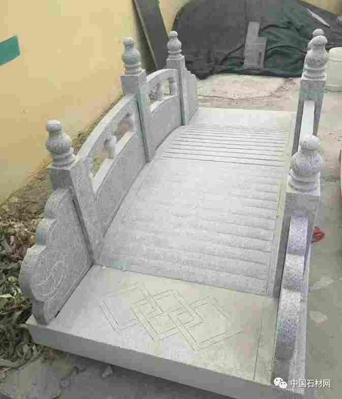 石雕拱桥，记载着不同的历史事迹