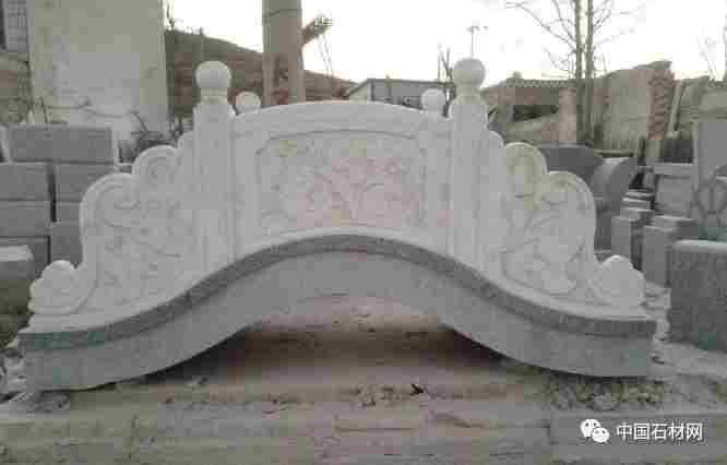 石雕拱桥，记载着不同的历史事迹