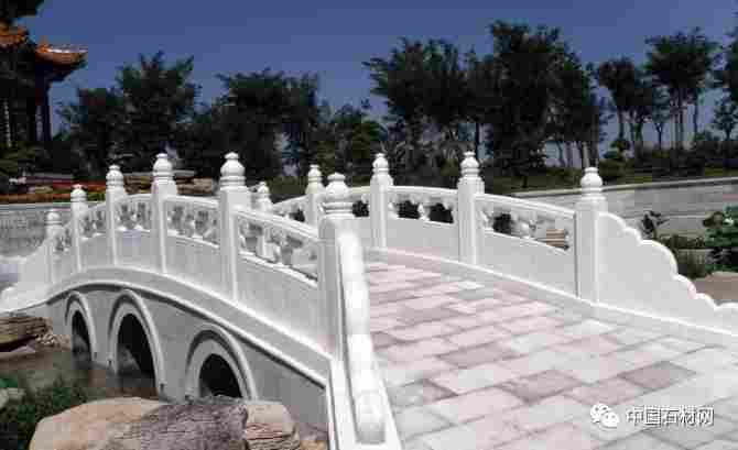 石雕拱桥，记载着不同的历史事迹