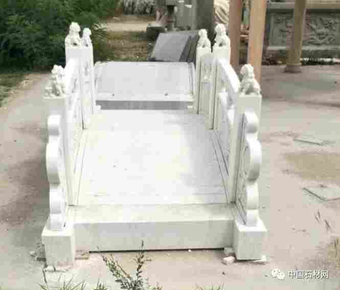 石雕拱桥，记载着不同的历史事迹