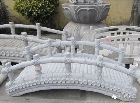 石雕拱桥，记载着不同的历史事迹