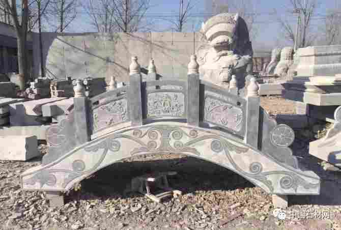 石雕拱桥，记载着不同的历史事迹