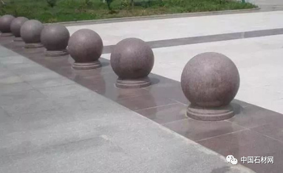 天然花岗岩各类挡车石欣赏