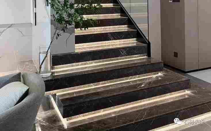 微信图片_20251122091011.png 石材楼梯常出现的几种售后及处理方式