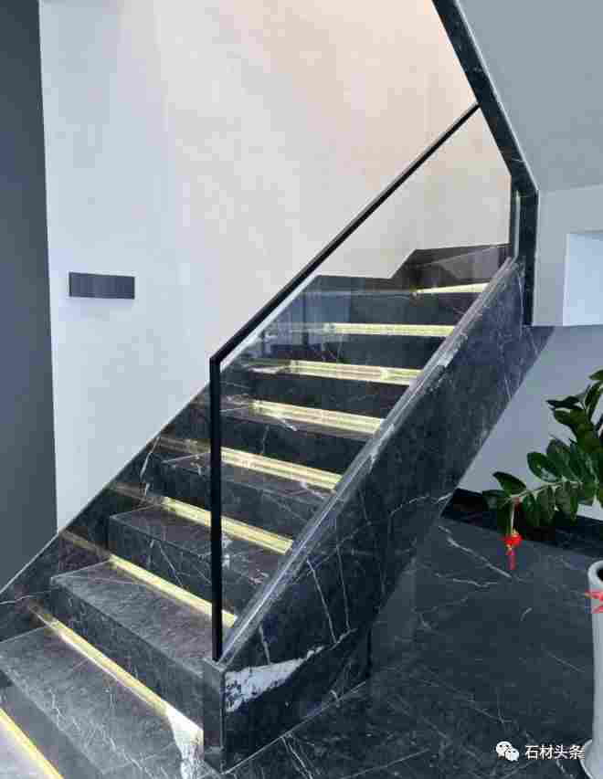 微信图片_20251122091028.png 微信图片_20251122091028.png