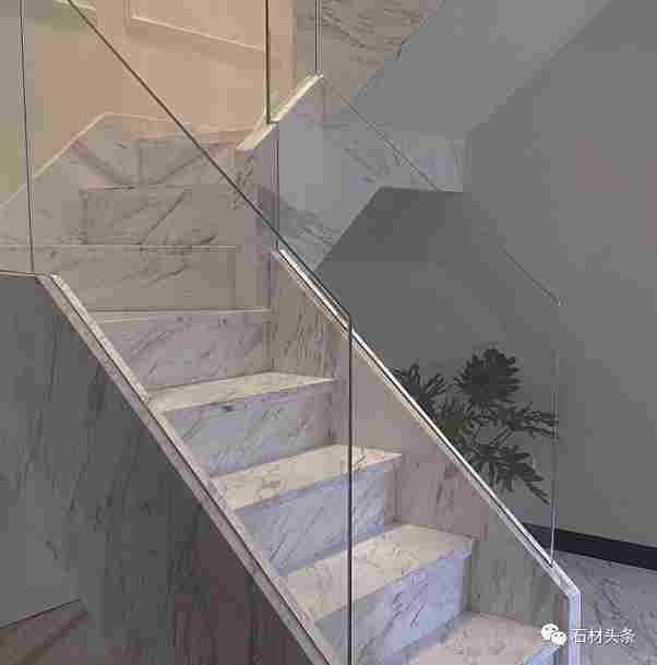 微信图片_20251122091042.png 石材楼梯常出现的几种售后及处理方式