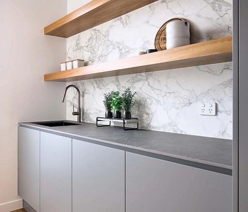 厨房台面焕新指南！岩板的两大实用安装方案全解析