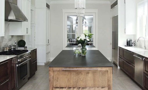 厨房台面焕新指南！岩板的两大实用安装方案全解析