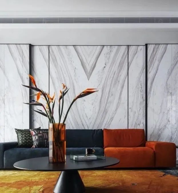 微信图片_20250722091734.jpg 大理石的对称设计之美