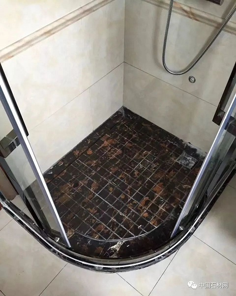 原来卫浴空间这么装！让颜值和实用性 “原地起飞”