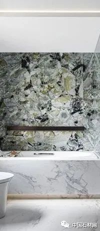 原来卫浴空间这么装！让颜值和实用性 “原地起飞”