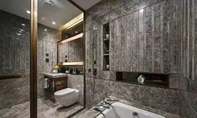 原来卫浴空间这么装！让颜值和实用性 “原地起飞”