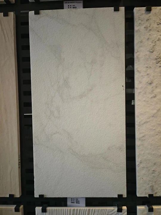 石材肌理面：建筑表皮的个性 “纹身”，重塑空间格调