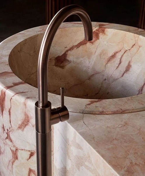 红色大理石：将流行色彩融入家居生活