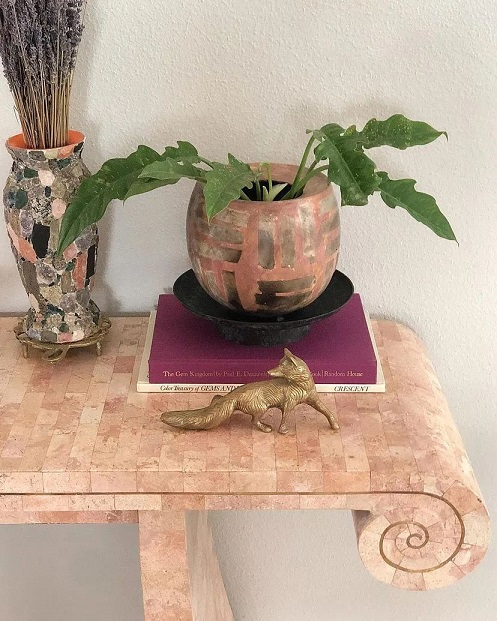 红色大理石：将流行色彩融入家居生活