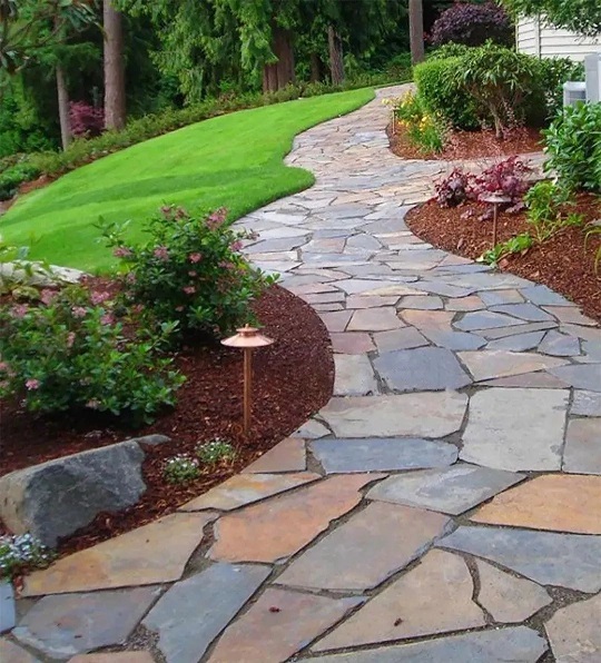 园林中的石材 | 冰裂纹/马蹄石/乱型石