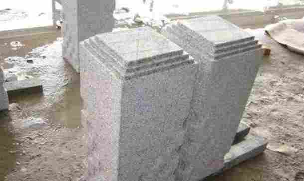 微信图片_20241007145613.png 花岗岩车止石,都有哪几种款式?