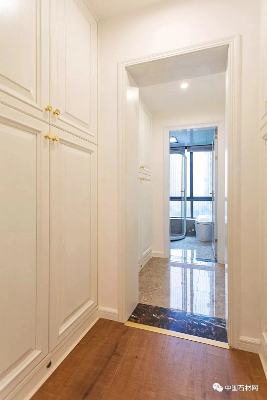 微信图片_20240913145709.jpg 分享几种不同区域门槛石+压边条的搭配