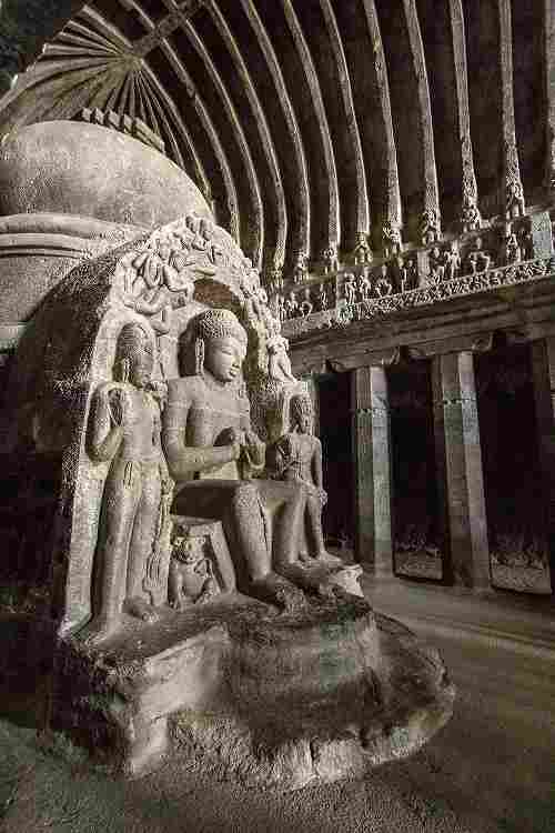 微信图片_20240822090616.jpg 令人匪夷所思的建筑奇迹,石雕建筑典范