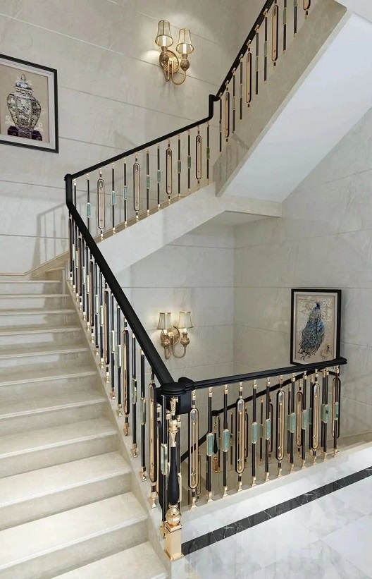 微信图片_20240813091020.jpg 大理石踏步的完美搭档:五种楼梯栏杆风格大比拼