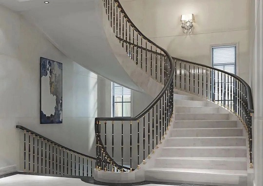 微信图片_20240813091027.jpg 大理石踏步的完美搭档:五种楼梯栏杆风格大比拼