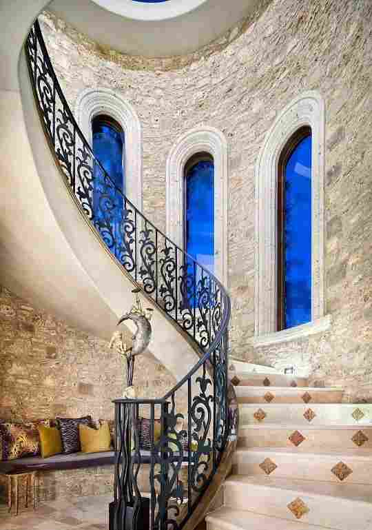 微信图片_20240813091125.jpg 大理石踏步的完美搭档:五种楼梯栏杆风格大比拼