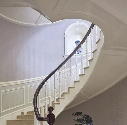 微信图片_20240813091139.jpg 大理石踏步的完美搭档:五种楼梯栏杆风格大比拼