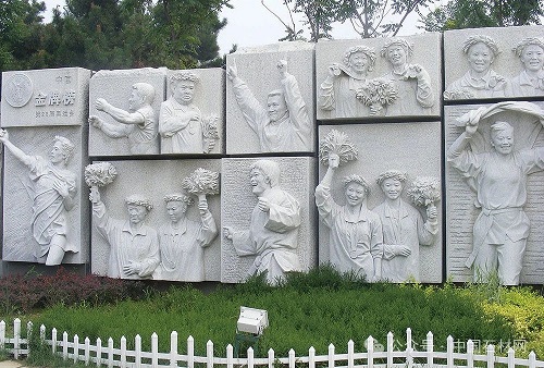 微信图片_20240713115402.jpg 走进【浩博 · 仁泰】——探索石材雕刻的艺术之美