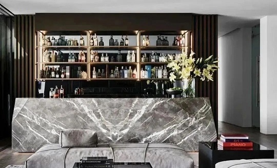 大理石的对称美学，绽放天然石材的独特魅力