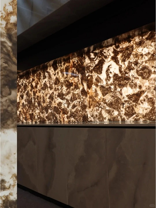 这就是被问爆的风靡奢石圈的天然透光奢石