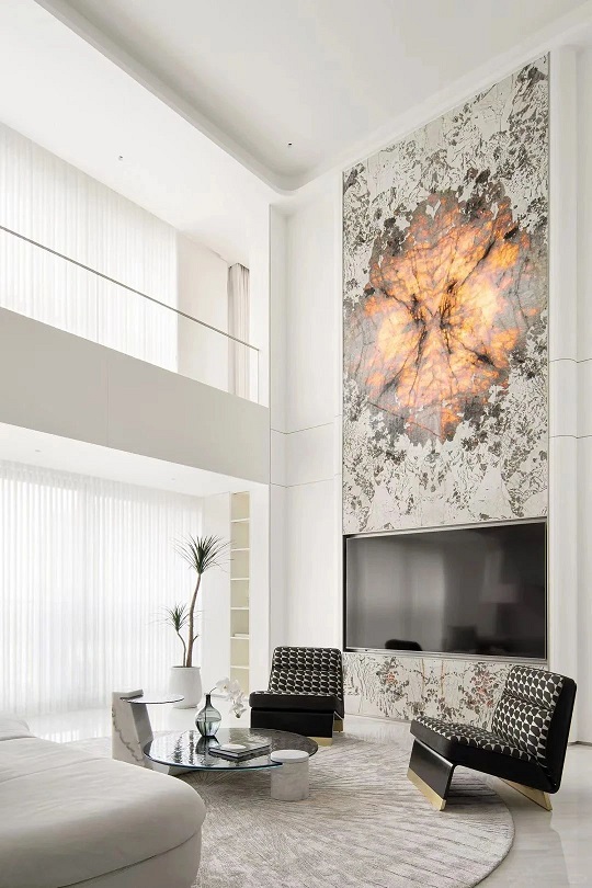 这就是被问爆的风靡奢石圈的天然透光奢石