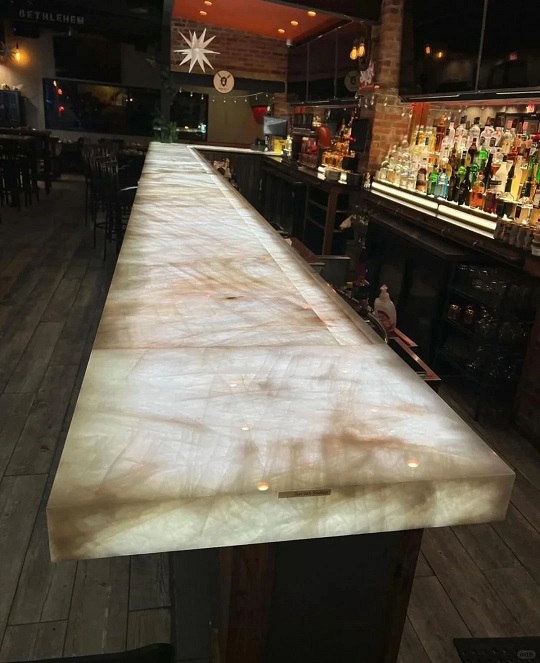 这就是被问爆的风靡奢石圈的天然透光奢石