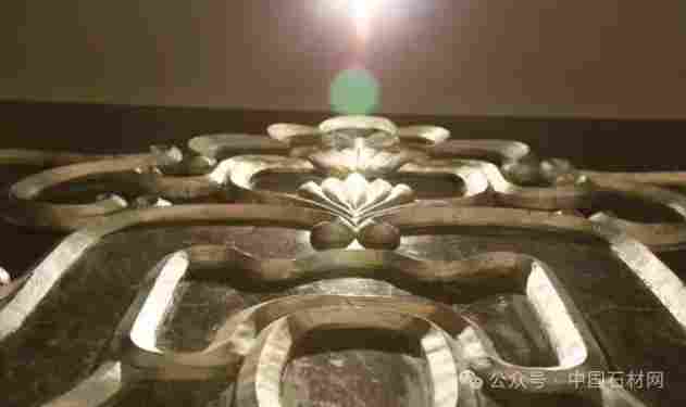 这个五星级酒店简直就是大理石的世界