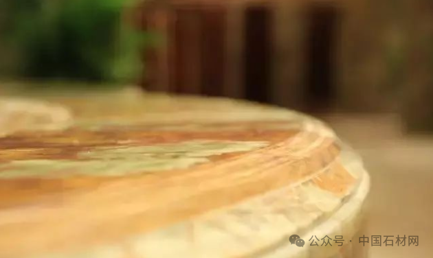 这个五星级酒店简直就是大理石的世界