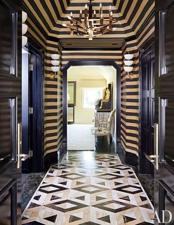 大理石地铺应用，展现独特现代中式美学