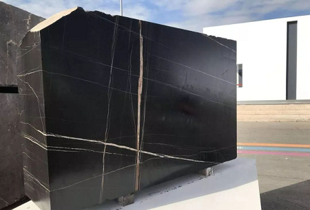 天然大理石：劳伦黑金尽显奢华