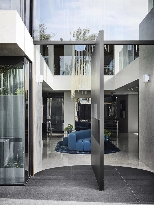 气质灰与大理石的完美融合：打造高端精奢家居的经典设计