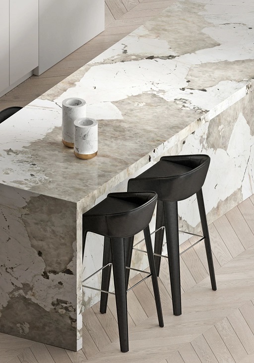 大理石轻奢浪漫，缔造家居优雅新篇章